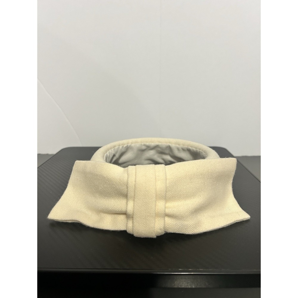 Vintage 1950s 60s Cream Halo‎ Hat Bow Cocktail Hat Mid Century Tilt Hat